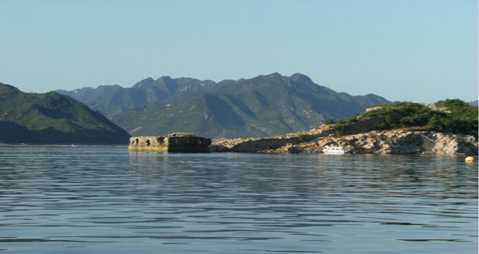 最佳旅游季节:春夏两季 建议游玩天数: 1天 宽城满族自治县位于河北