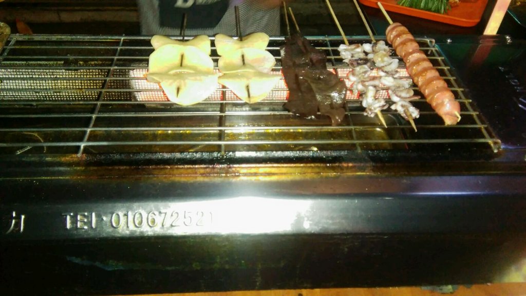 滋滋烤鱼_滋滋烤鱼人均消费(2)