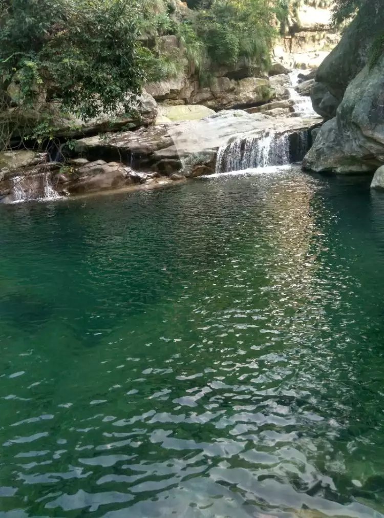 庐山碧龙潭,九色溪清凉游