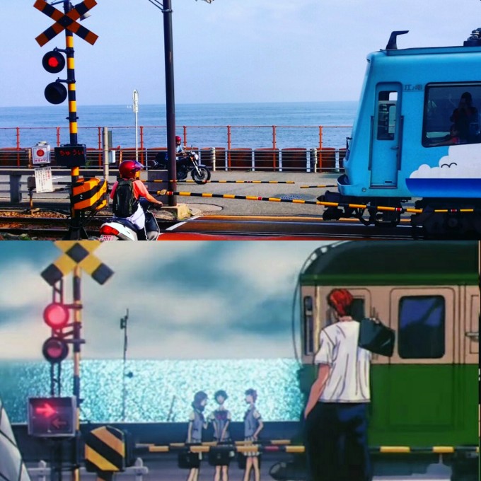 到佐助有兩條路: 平坦大道:一條是從鐮倉車站往西走,這邊相對比較平坦,也是神社的大門、神社坐西朝東。如果從這邊走,建議原路返回鐮倉車站。因為但凡要翻過神社的那座山,參觀完神社之后就要開始長途跋涉。從鐮倉車站到神社入口大約1.3公里。 崎嶇山路:另一條路是從長谷車站下車,往北走,一路匆匆經過長谷寺,高德院,經過長谷大谷戶的十字路口,繼續北上。之后可以看到一條爬山的小道,指著大佛郊野山道(葛原岡大仏/hiking course),順著石階往上爬。爬到分叉的時候,有指示牌指向佐助稻荷神社的方