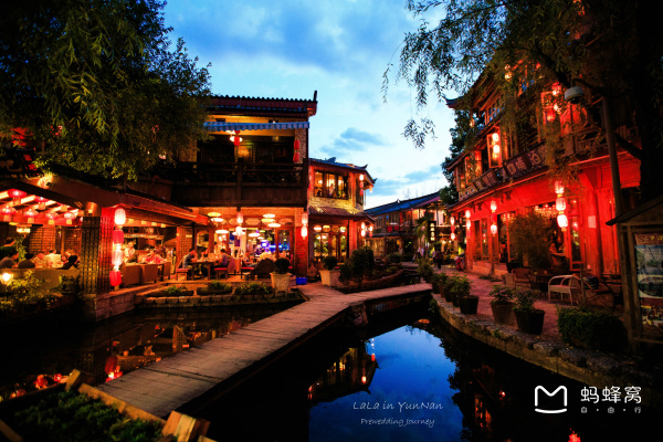 晚上的大理哪里好玩 wKgB6lQkJ2GAfgAgAEDe87JWxJs31.jpeg?imageView2%2F2%2Fw%2F600%2Fh%2F600%7Cwatermark%2F1%2Fimage%2FaHR0cDovL2ZpbGUxMDEubWFmZW5nd28ubmV0L3M5L00wMC82My84RS93S2dCczFaTmVzV0FZb29JQUFBU2JNMElpRjQyNDEucG5n%2Fgravity%2FSouthEast%2Fdx%2F20%2Fdy%2F20